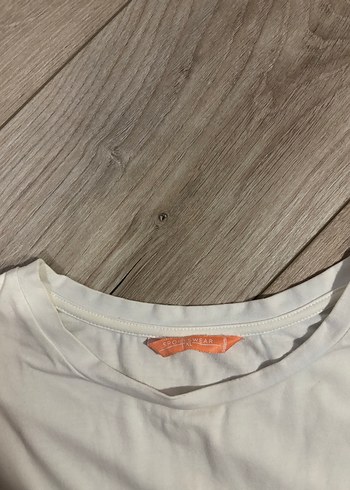 Crop Tişört - Görsel 3