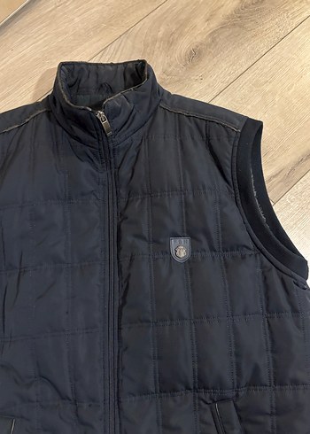 Siyah Fermuarlı Erkek Yelek - Görsel 2