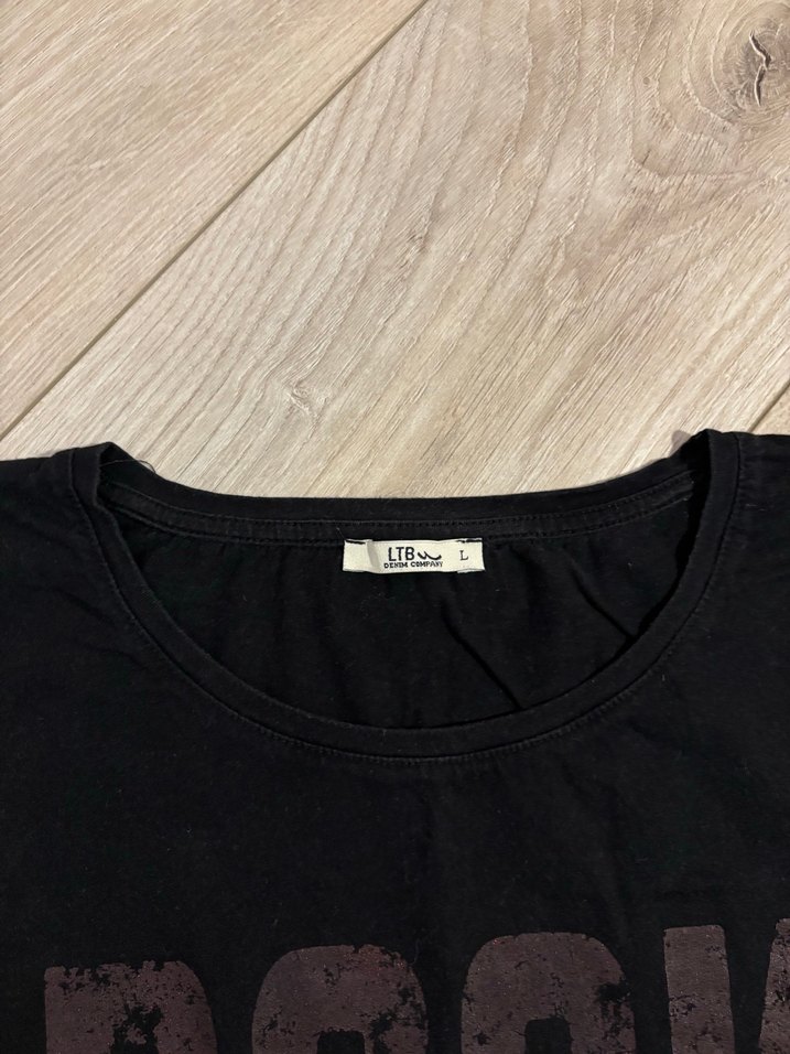 Siyah Rock Baskılı Tişört - Görsel 2