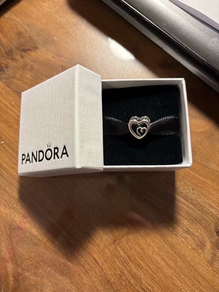 Pandora İç İçe Sonsuz Kalpler Charm - Görsel 4