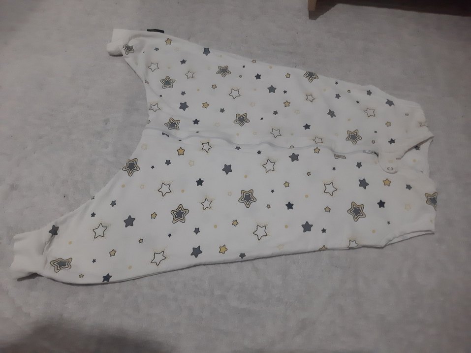 Gri Yıldızlı Beyaz Bebek Uyku Tulumu - Görsel 4
