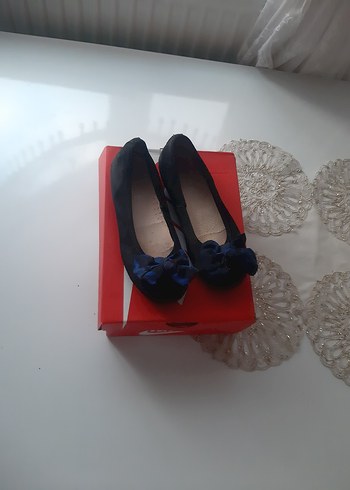 Kız Çocuk Lacivert Fiyonklu Babet Düz Ayakkabı - Görsel 2