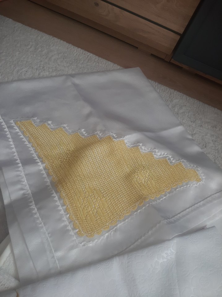 İşlemeli Beyaz bohça - Görsel 4