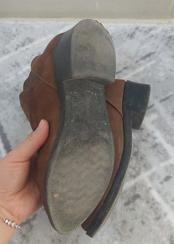 Kahverengi Süet Kadın Bot - Görsel 4