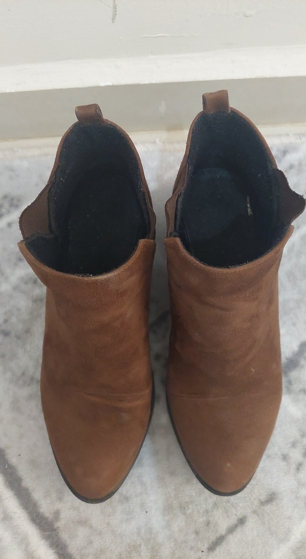 Kahverengi Süet Kadın Bot - Görsel 2