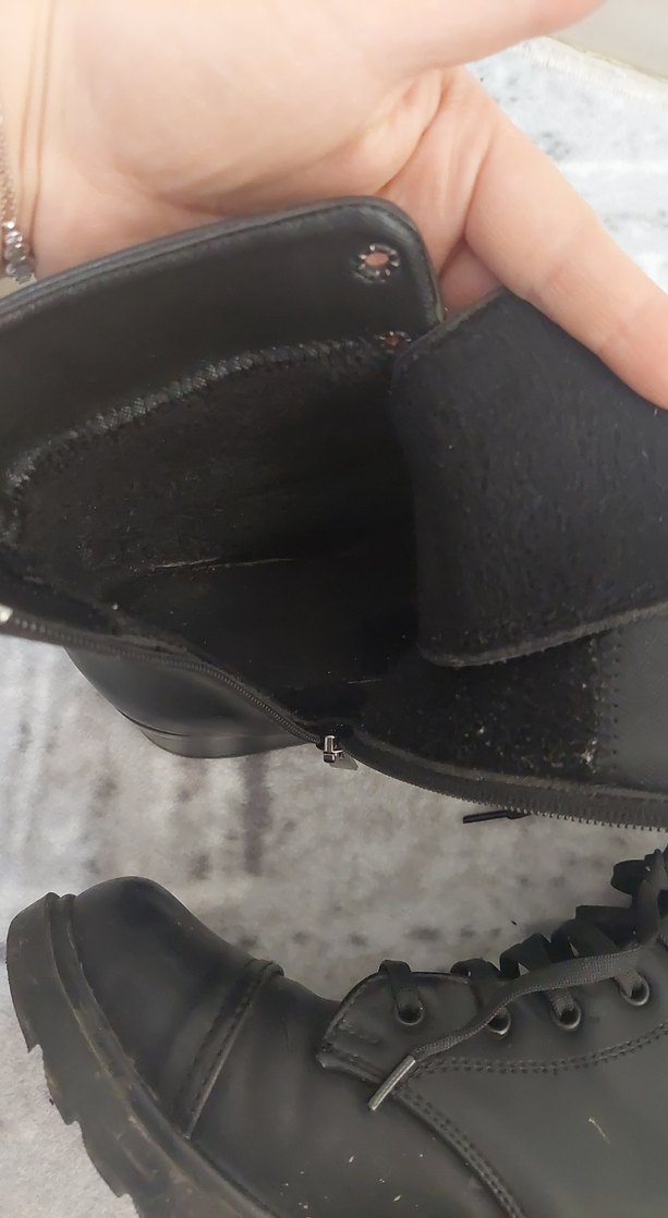 Siyah Topuklu Bot - Görsel 3