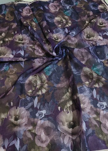 Mor Çiçek Desenli eşarp - Görsel 2