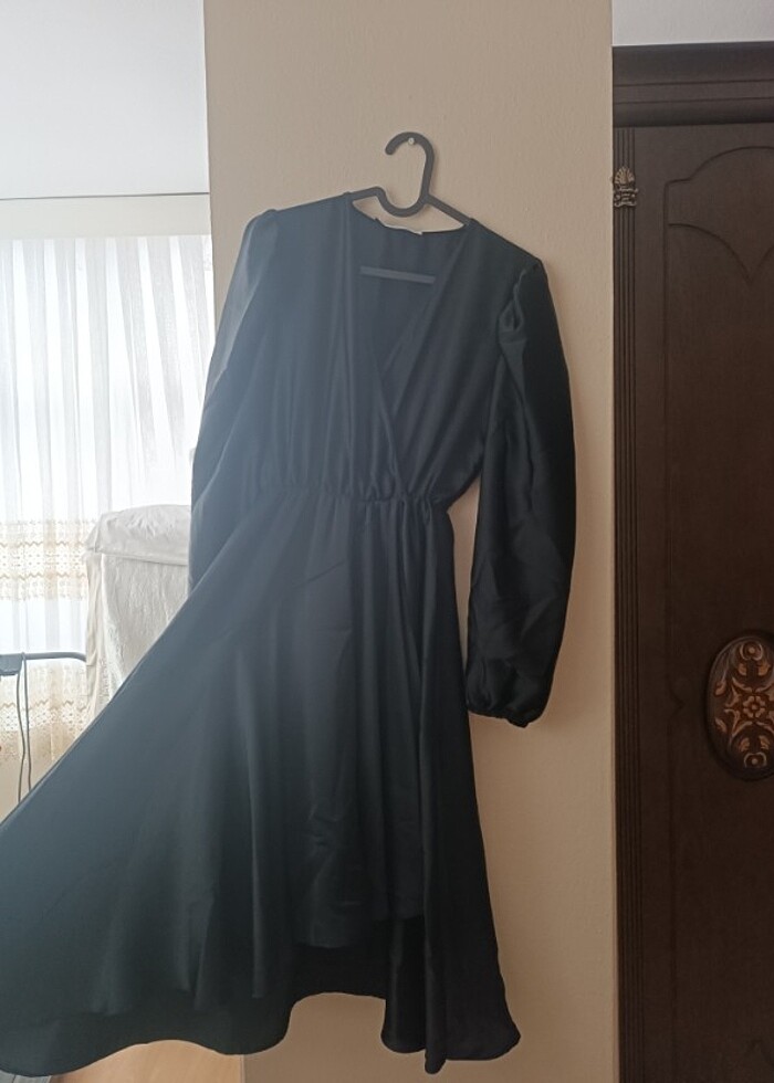 Siyah Saten Elbise - Görsel 2