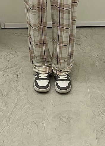 Kadın Adidas Spor Ayakkabı  - Görsel 4