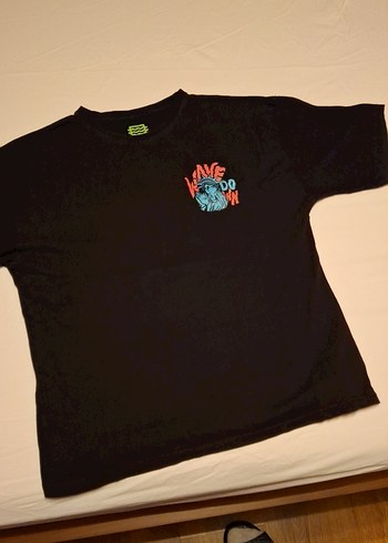 Siyah Baskılı Erkek Tişört Velcro Detaylı - Görsel 2