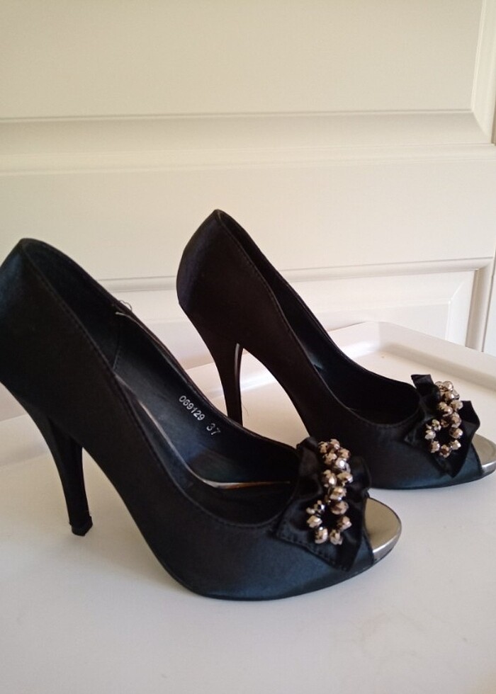 Siyah ayakkabi - Görsel 2