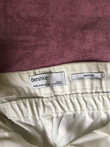 Bershka Bershka beyaz kot şort