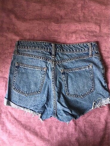34 Beden H&M kot şort
