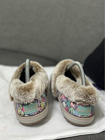 39 Beden SKECHERS BOBS KIŞLIK 39 NUMARA SNEAKERS İÇİ TÜYLÜ AMERİKADAN ALI