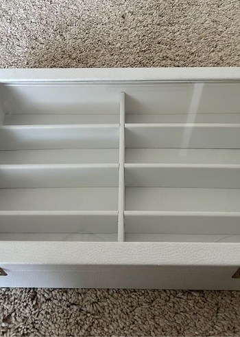 Beyaz Gözlük Organizer Kutusu - Görsel 2