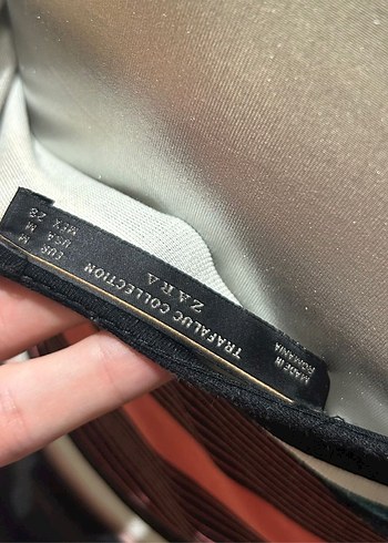 Zara sirt detayli uzun kollu bluz - Görsel 3