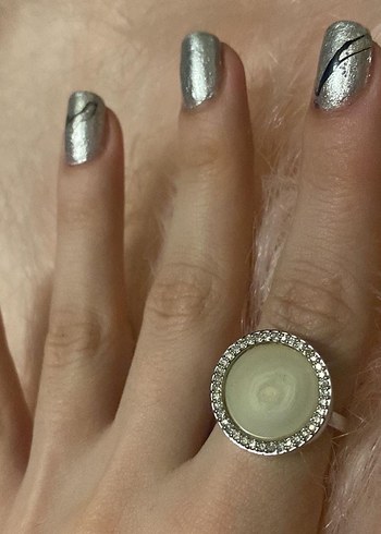 Swarovski Altın Renkli Sekanslı Kadın Yüzük - Görsel 4