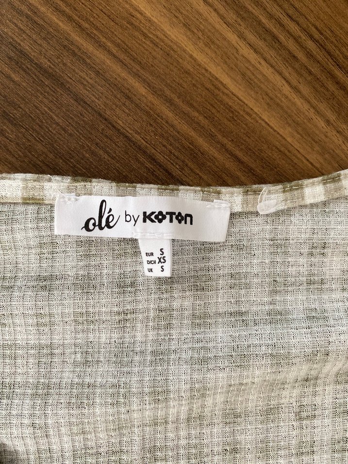 Bej Kareli V Yaka Kısa Kollu Kadın Bluz - Görsel 3