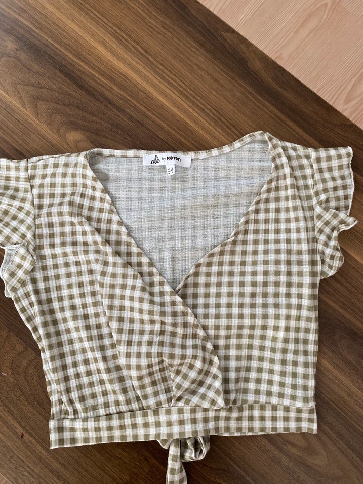 Bej Kareli V Yaka Kısa Kollu Kadın Bluz - Görsel 2