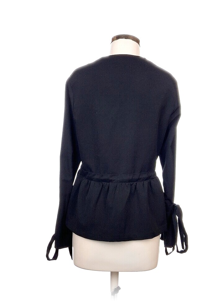 Stradivarius Spor Dış Giyim %70 İndirimli. - Görsel 3