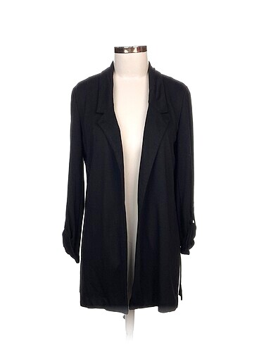 Stradivarius Blazer %70 İndirimli.
