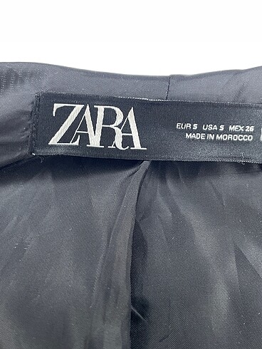 s Beden siyah Renk Zara Blazer %70 İndirimli.