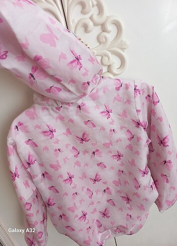 Kız çocuk yağmurluk mont az kullanıldı - Görsel 2