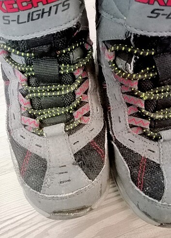 27 Beden Orijinal skechers ışıklı bot