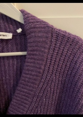 Mor Düğmeli Cepli Örgü Hırka - Görsel 4