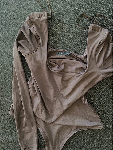 ZARA BODY