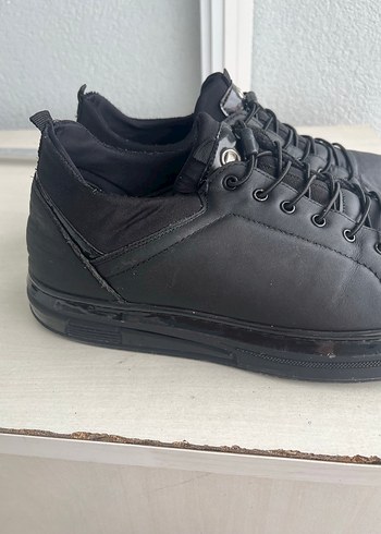 Siyah Minimalist Erkek Ayakkabı Bağcıkları - Görsel 4