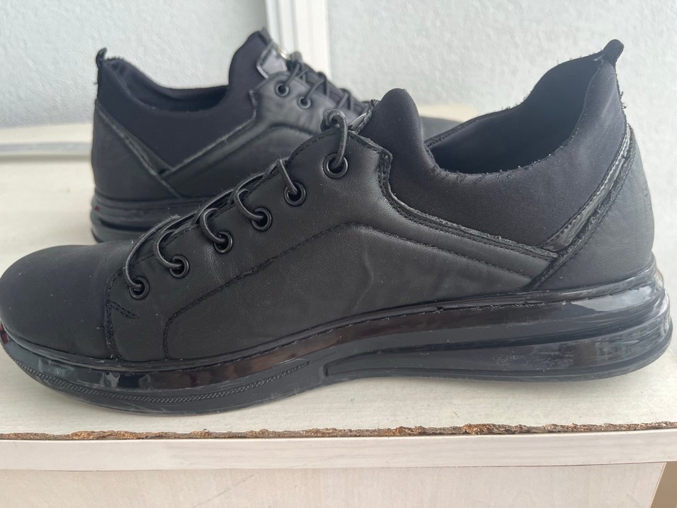 Siyah Minimalist Erkek Ayakkabı Bağcıkları - Görsel 3