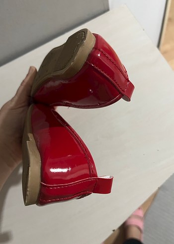 Kız Çocuk Kırmızı Fiyonklu Babet - Görsel 3