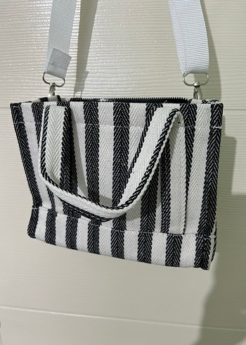  Beden Zebra Desenli Kadın Çanta Fermuarlı