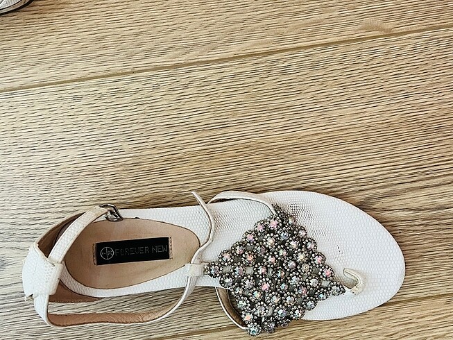38 Beden beyaz Renk Forever new sandalet