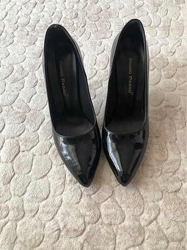 37 Beden Siyah stiletto