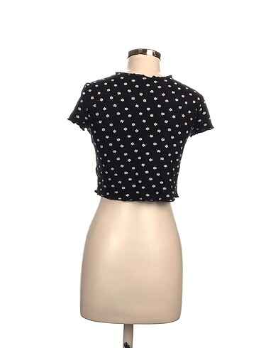 s Beden Defacto T-shirt %70 İndirimli.