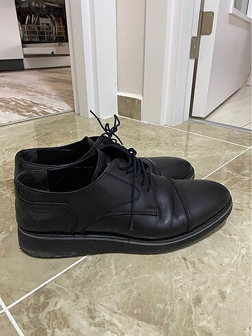 Orjinal deri ayakkabı - Görsel 3