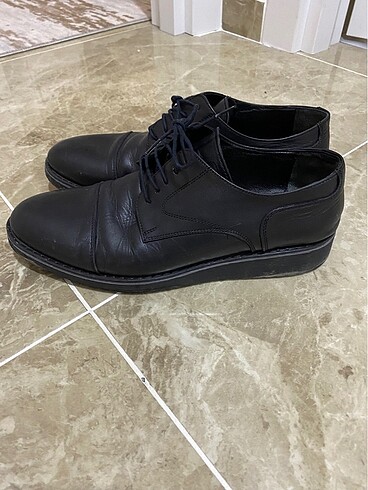 Orjinal deri ayakkabı - Görsel 2
