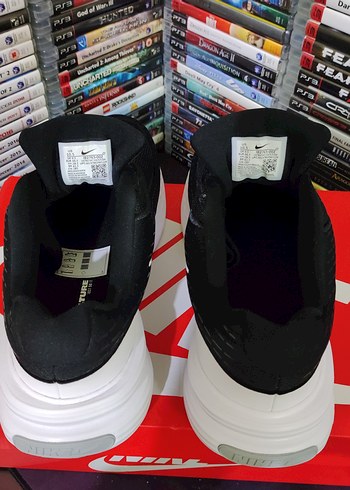 Nike Uplift SC ERKEK AYAKKABI 44.5 NO. - Görsel 6