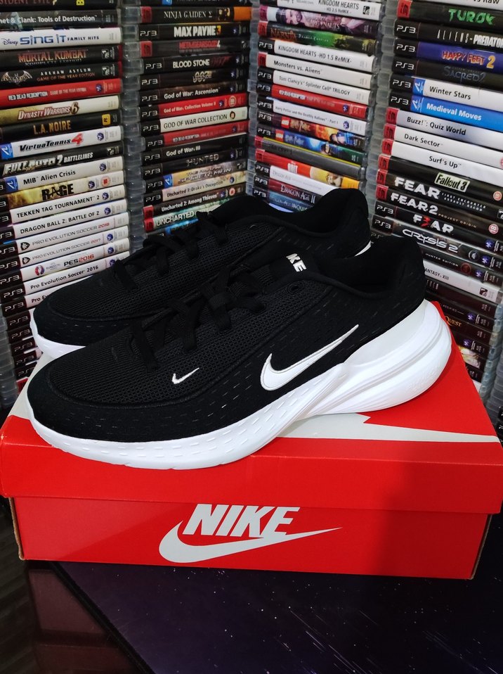 Nike Uplift SC ERKEK AYAKKABI 44.5 NO. - Görsel 4