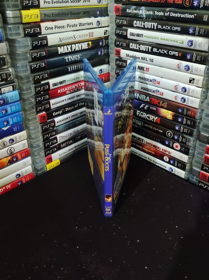 Puss in Boots 2D+3D Bluray Film - Görsel 4