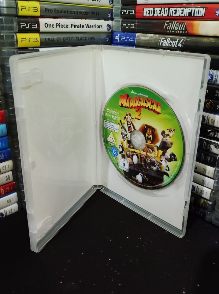 Madagaskar 1-2-3 ve Penguenler DVD Seti - Görsel 5