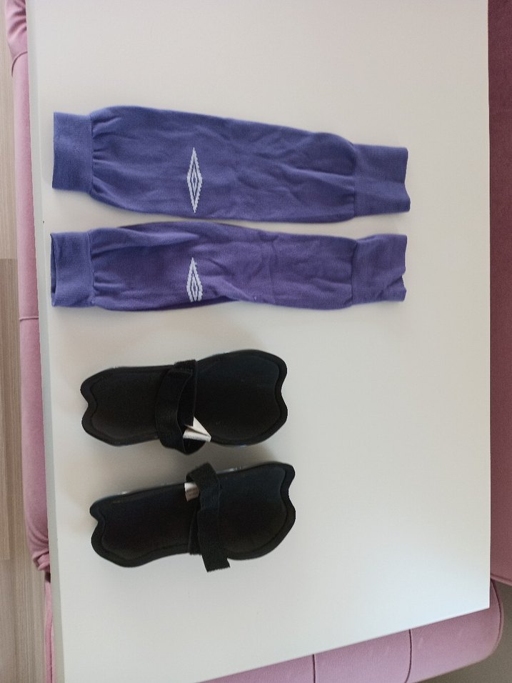 Futbol tekmelik ve tozluk - Görsel 3