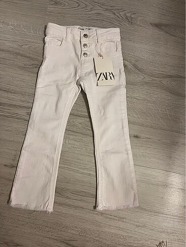 Zara beyaz pantolon