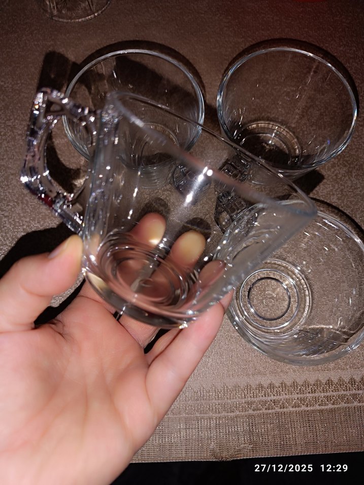 Şeffaf çay ya da kahve fincanı - Görsel 3