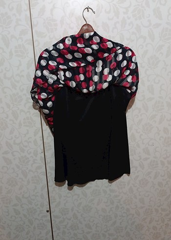 Renkli Puantiyeli Kısa Kollu Kadın Bluz - Görsel 4