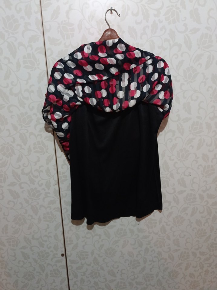 Renkli Puantiyeli Kısa Kollu Kadın Bluz - Görsel 4