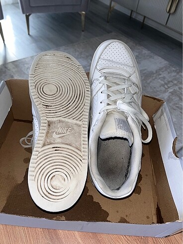 45 Beden beyaz Renk Nike spor ayakkabı