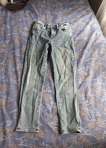 26 Beden Mavi Boyfriend Pantolon
